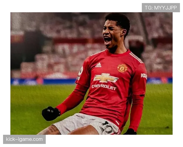 拉什福德进攻端表现亮眼，助力球队强势推进