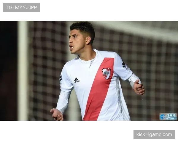 维拉蒂·鲁伊斯表现抢眼，巴黎中场新星强势崛起引瞩目