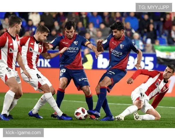 西甲格局重塑：强队洗牌，新赛季冠军之争谁主沉浮？