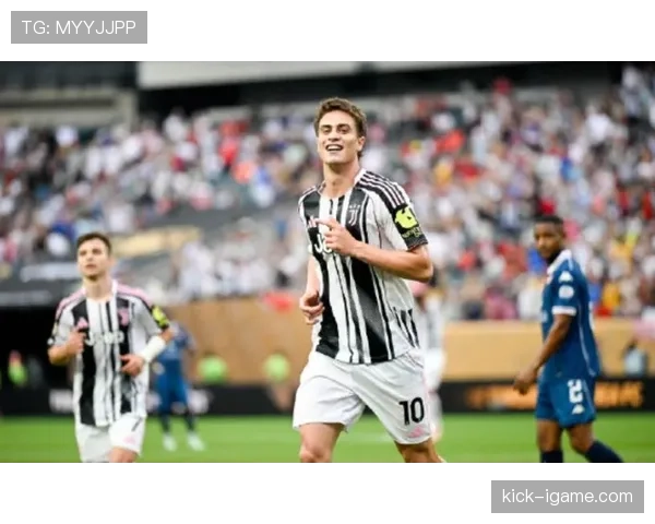 尤文图斯新赛季节奏强劲,球迷期待更多精彩表现 尤文图斯新赛季节奏强劲,球迷期待更多精彩表现